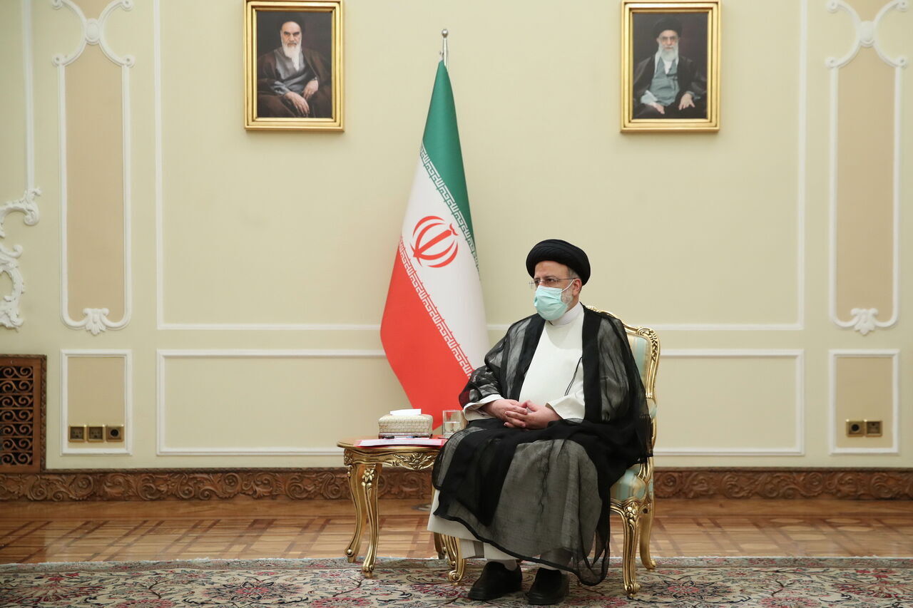 El presidente iraní: EEUU y los hipócritas intentaron lograr sus objetivos a través de la Universidad Industrial Sharif