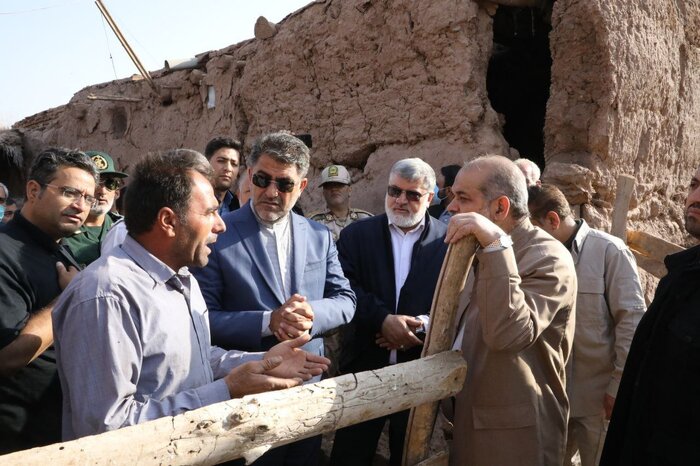 آواربرداری مناطق زلزلهزده خوی به سرعت قابل انجام است/ ساخت و سازها سریع شروع شود