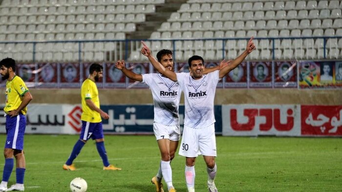 ترکیب منتخب هفته هشتم لیگ برتر؛ سهم ۳۳ درصدی صدرنشینِ سیرجانی