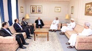 Irán y Omán examinan incrementar su cooperación economica 
