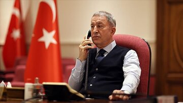 تماس تلفنی وزرای دفاع ترکیه و مجارستان 