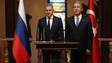گفت وگوی وزیران دفاع ترکیه و روسیه درباره تحولات سوریه و اوکراین