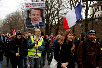 فراخوان اتحادیه‌های صنفی فرانسه برای تظاهرات سراسری