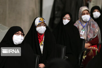 Leader receives participants at the Intl' Islamic Unity Conference