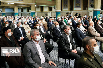 Leader receives participants at the Intl' Islamic Unity Conference