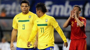رونالدو: فشار تیم برزیل بر دوش نیمار نیست