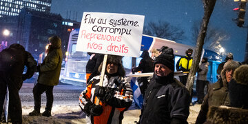 La police canadienne réprime les manifestants en abusant de la loi des mesures d’urgence