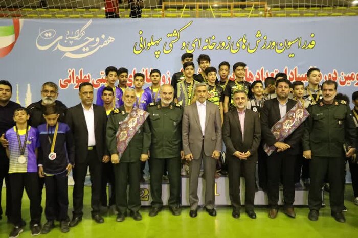 استاندار همدان: ورزش زورخانه‌ای تبلور اخلاق و جوانمردی است 