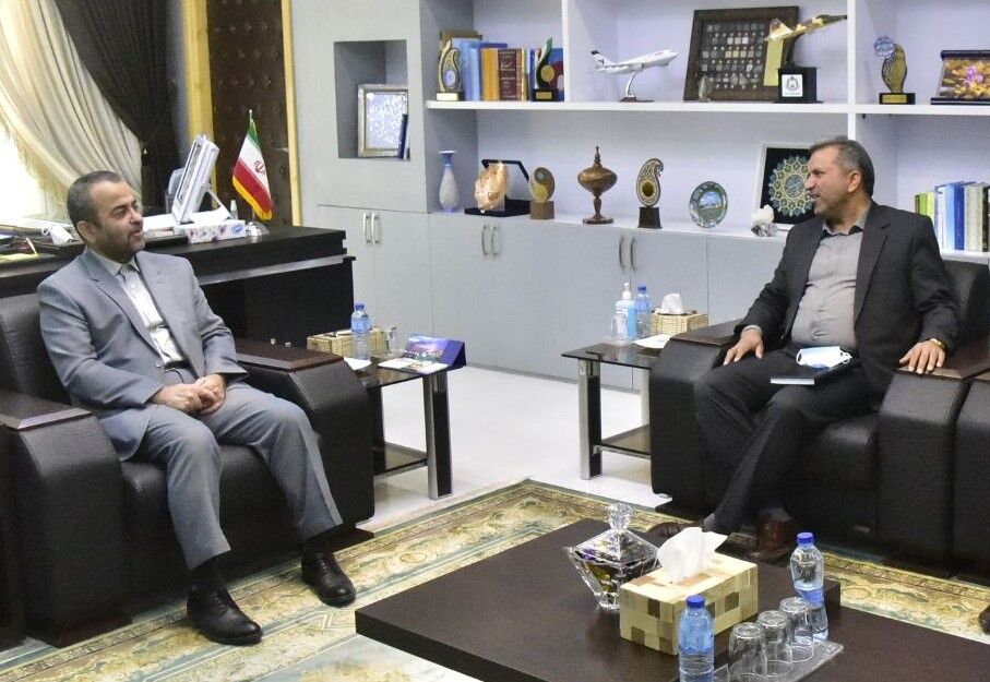 استاندار خراسان جنوبی: کار سرمایهگذار نباید معطل بماند استاندار خراسان جنوبی: کار سرمایهگذار نباید معطل بماند