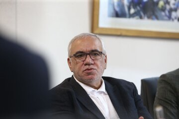 فتح‌الله‌زاده: دلیل جدایی آجورلو اختلاف مدیریتی بود/ استقلال بیش از ۲۰۰ میلیارد بدهی دارد