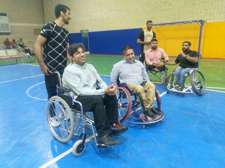 امکانات فضاهای ورزشی مناسب جانبازان و معلولان در هرمزگان تکمیل شود