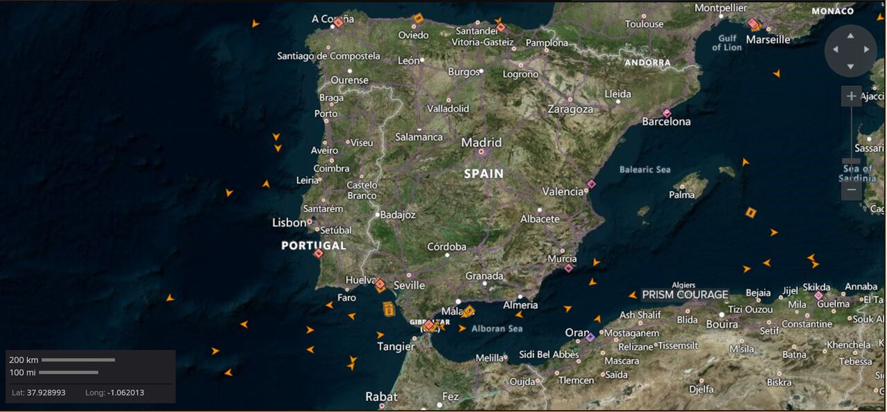 کمبود شدید پایانه تخلیه، سرگردانی دهها شناور حامل ال.ان.جی در سواحل اسپانیا