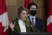 ادامه تحریم‌های کانادا علیه ایران به بهانه اغتشاشات