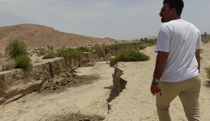 دوساری ۳۰۰ متر تا بحران