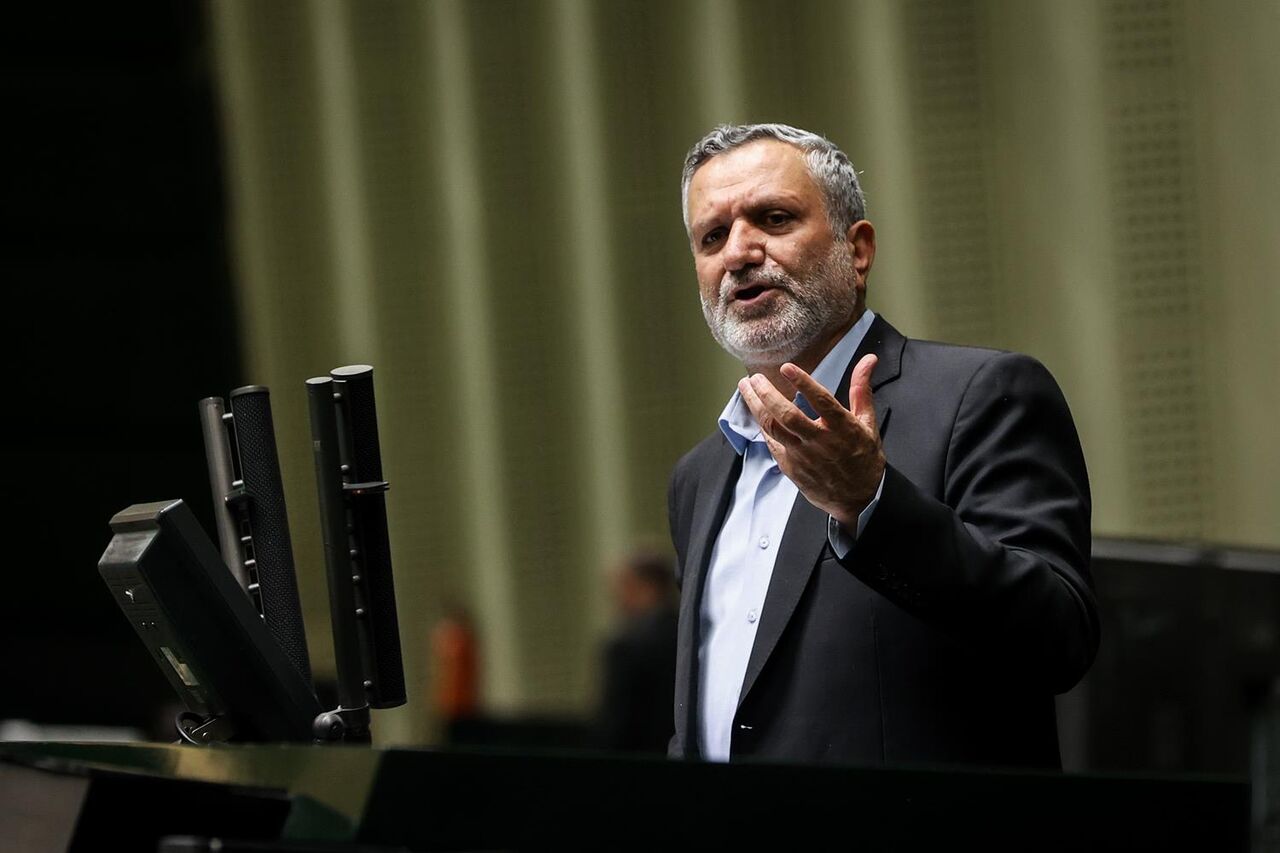 مرتضوی وزیر تعاون، کار و رفاه اجتماعی شد/کلید دار ساختمان آزادی مشخص شد