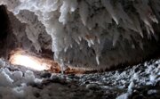 İspanya Uluslararası Yerbilimleri Birliği Toplantısında Lut Çölü ve Keşm Tuz Mağarası Tanıtıldı