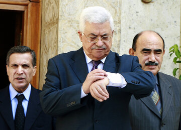 «بازی تاج و تخت» .. با پایان دوران محمود عباس چه اتفاقی می افتد؟