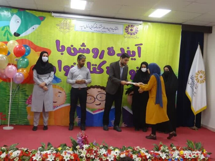 برگزیدگان قصه گویی "نهال امید" بوشهر معرفی شدند