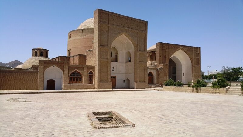 مرحله نخست بازسازی مزار قطبالدین حیدر تربت حیدریه آغاز شد مرحله نخست بازسازی مزار قطبالدین حیدر تربت حیدریه آغاز شد