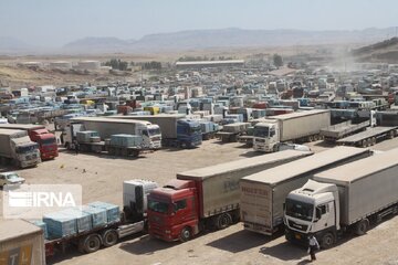 محموله های ۳۵۷ هزار دستگاه کامیون به عراق صادر شد