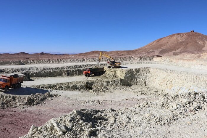 ثروتی که زیر زمین پنهان شده است