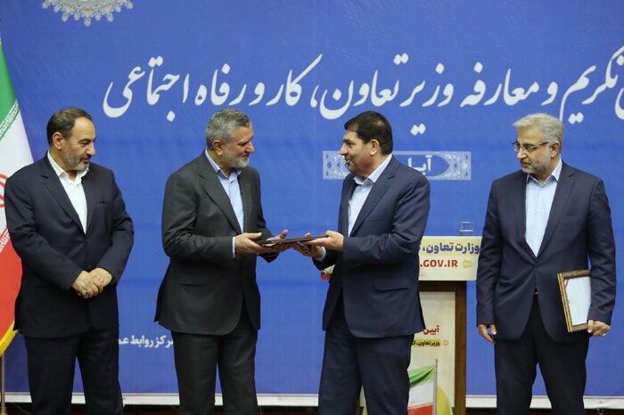 رویکرد ما بر محور تضمین عدالت است/ باید قرارگاه اشتغالزایی در کشور راهاندازی شود