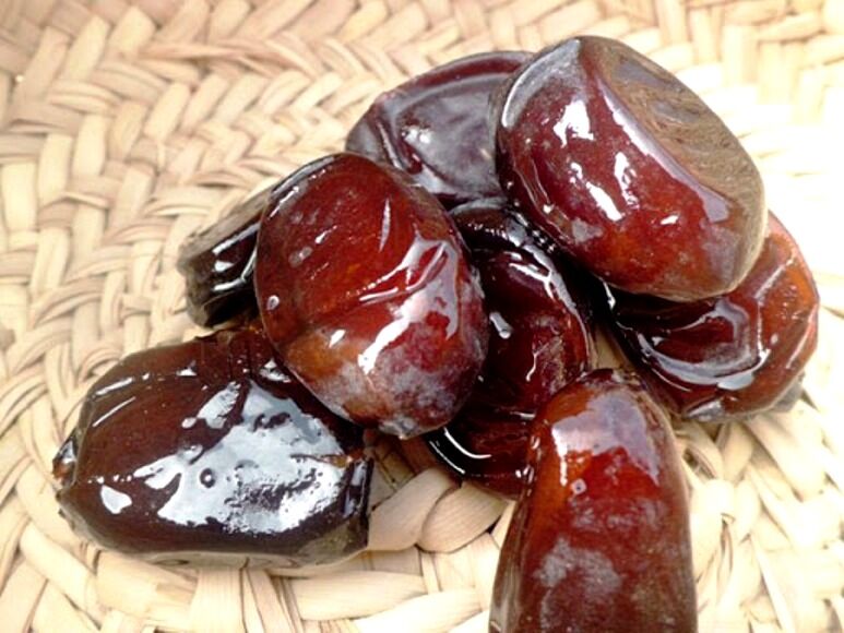 خرمای کلوته کرمان ۲ ماه پس از برداشت به ثمر نشست خرمای کلوته کرمان ۲ ماه پس از برداشت به ثمر نشست