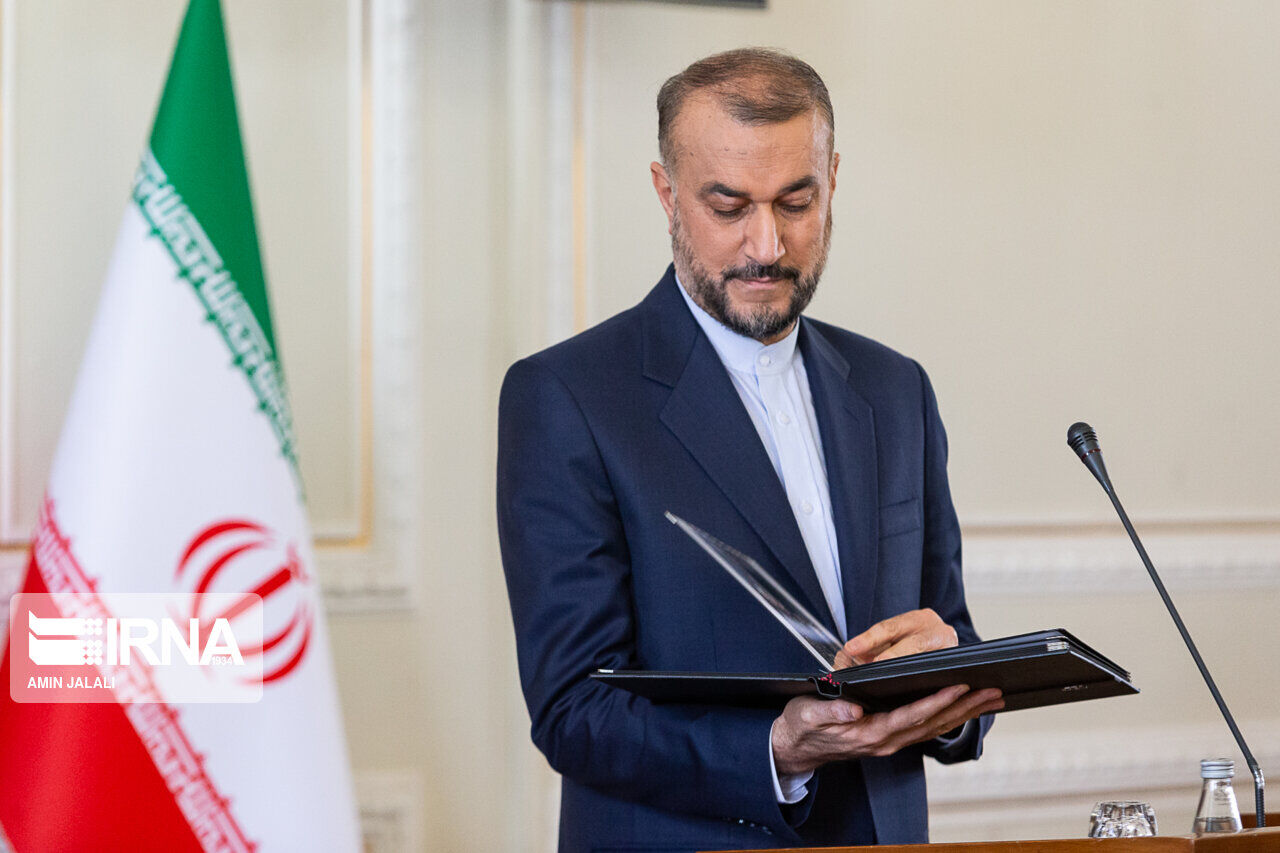 یورپ کے کئی افراد اور اداروں کا نام ایران کی پابندیوں کی فہرست میں داخل ہوجائے گا: ایرانی وزیر خارجہ