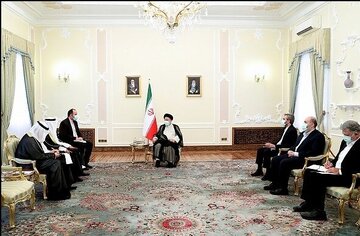 Les efforts perturbateurs des ennemis ne créeront pas de problème dans la volonté de l'Iran de développer la coopération régionale (Raïssi)