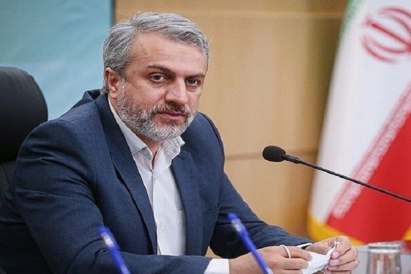 نمایندگان به جای استیضاح وزیر به فکر علاج بخشی مشکلات صنعت باشند