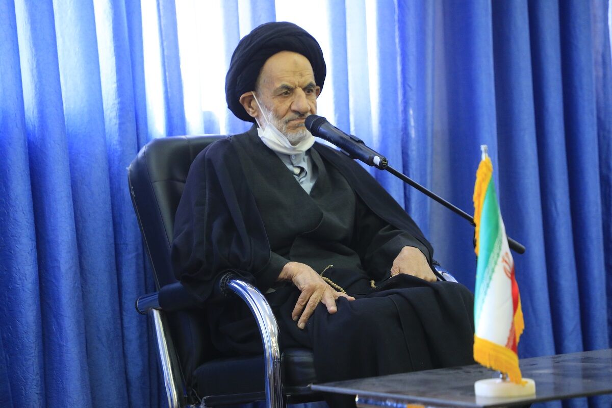 امام جمعه بیرجند: پدافند غیرعامل نقشههای دشمن را خنثی میکند امام جمعه بیرجند: پدافند غیرعامل نقشههای دشمن را خنثی میکند