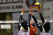 تیم والیبال بانوان طلوع مهر یزد بر صدیق گفتار وارنا تهران غلبه کرد