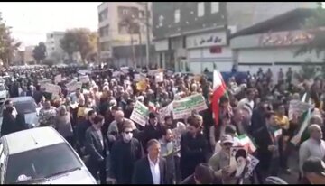راهپیمایی محکومیت عملیات تروریستی شاهچراغ شیراز و اقدامات اغتشاشگران در ارومیه برگزار شد+فیلم