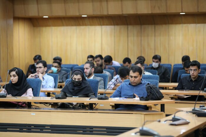 بهادری جهرمی: دولت بین معترض و اغتشاشگر تفاوت قائل است/ مطالبه‌گری حق دانشجو است 