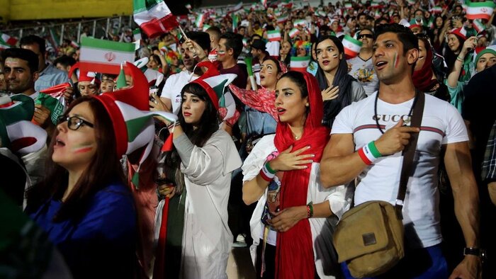 سرود شادی تیم ملی فوتبال؛ چرا این‌قدر ابهام؟