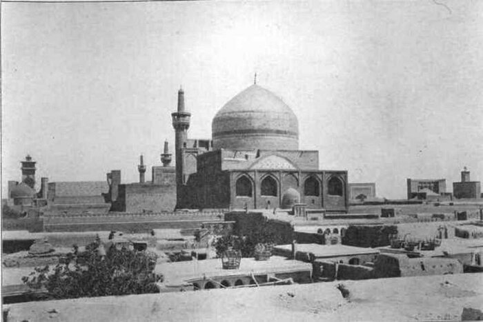 مسجد گوهرشاد، ۶ قرن هم‌نفَسی با حرم منور رضوی