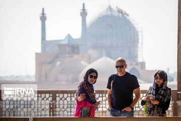 Foreign tourists visiting Iran's Isfahan attractions