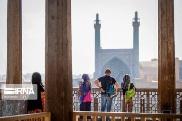 Foreign tourists visiting Iran's Isfahan attractions