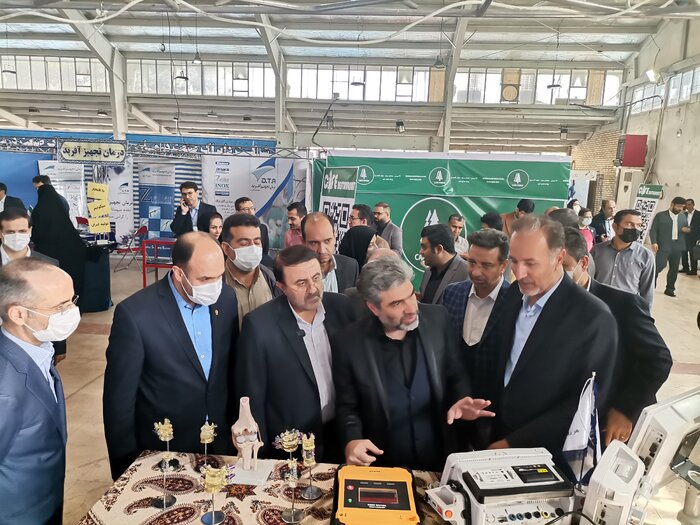 نمایشگاه تخصصی تجهیزات پزشکی دانش بنیان کشور در کرمانشاه گشایش یافت