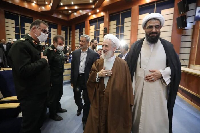 دبیرکل بنیاد بین المللی غدیر: تیر دشمنان در دانشگاه ها به سنگ خورد