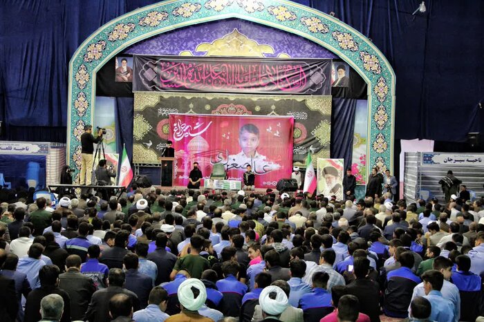 لحظه شهادت فرزند مقابل چشمان پدر در حرم شاهچراغ