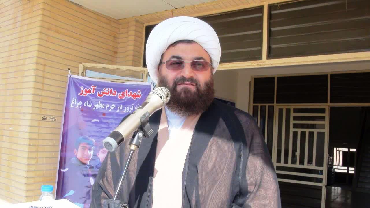 دشمن نمی‌تواند هیچ گونه خللی در راه شهدا و انقلاب اسلامی وارد کند