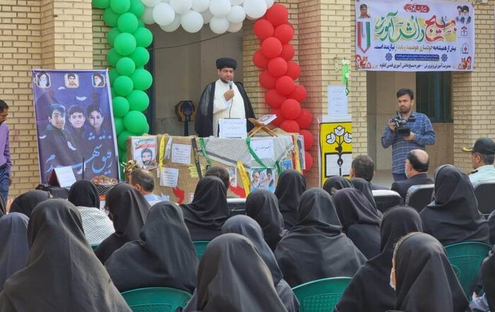 فریاد استکبارستیزی دانشآموزان گناوه طنین انداز شد