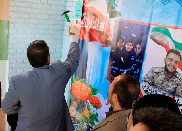 فتنهگران نمیتوانند انقلاب اسلامی را تضعیف کنند