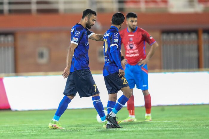 ساز کوک استقلال با ساپینتو؛ بازیکن مازاد برای آبیها جام گرفت