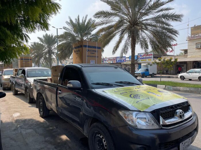 ۵۵ سری جهیزیه به نو عروسان قشم اهدا شد