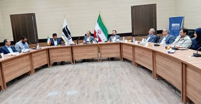 انتشار نخستین خبر از رویدادها، رسانههای معاند را خلع سلاح می کند