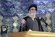 امام جمعه تبریز: هزینه های سنگین در جنگ ترکیبی علیه ایران گویای بسیاری از واقعیات است