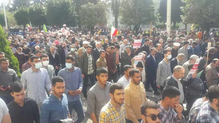 دانشآموزان غرب مازندران: جهان از استکبارستیزی ملت ایران الگو بگیرد