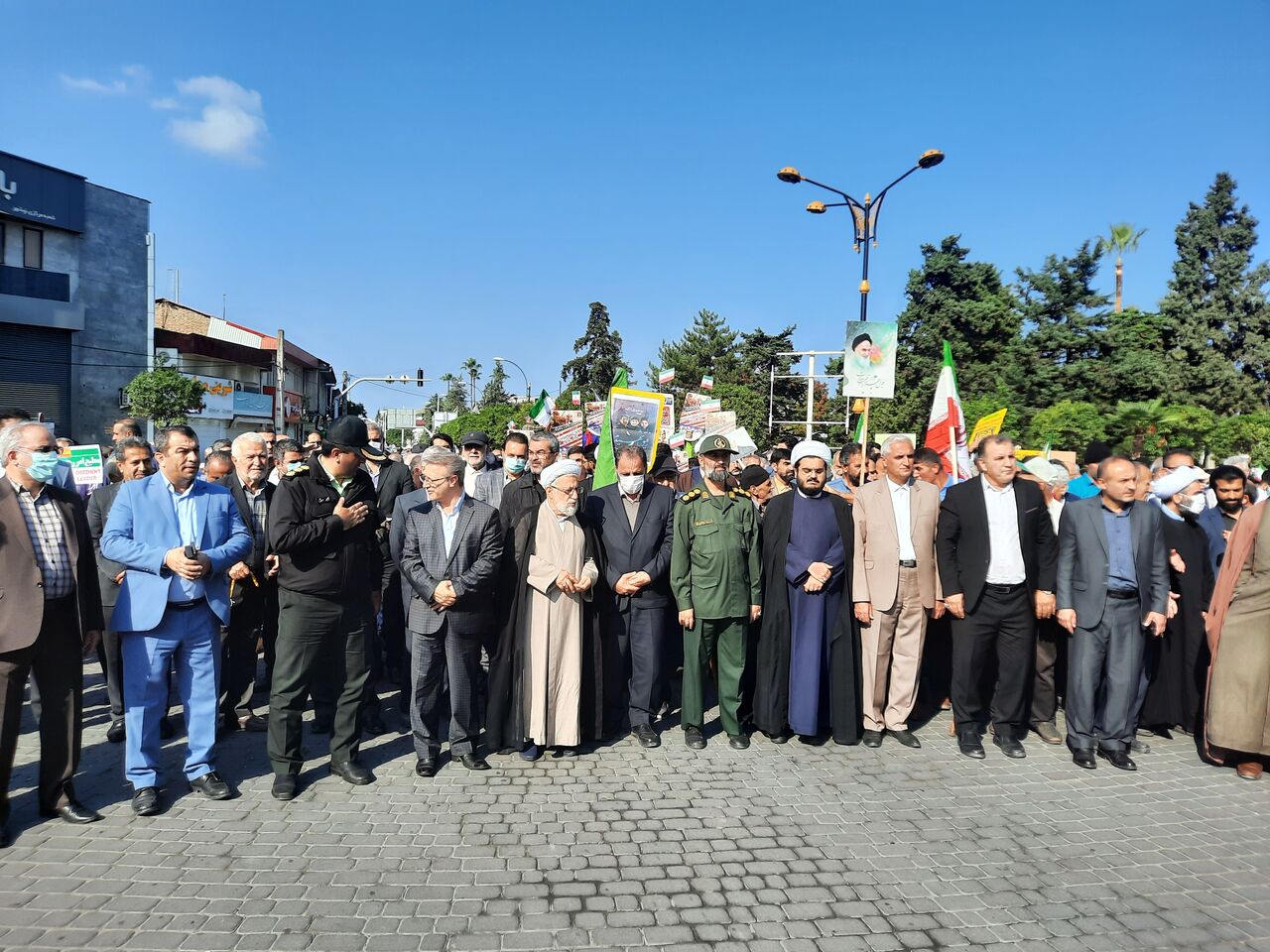 حضور مقتدرانه در حماسه۱۳ آبان گویای وفاداری ملت به انقلاب اسلامی است